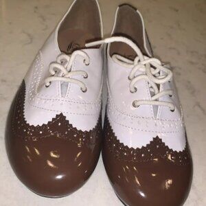 Gently Used Kalli Women's Retro Style Dancing Shoes